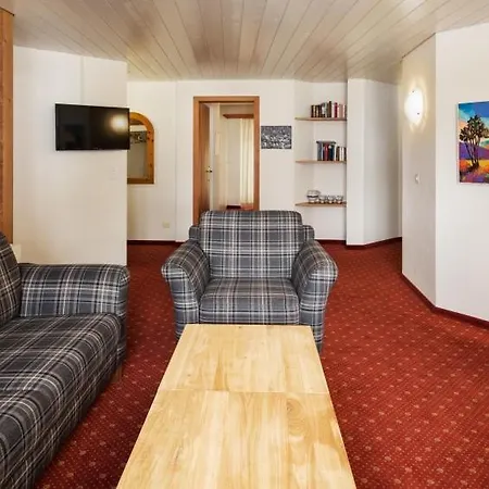 Appartement Sleeps 6 Wifi