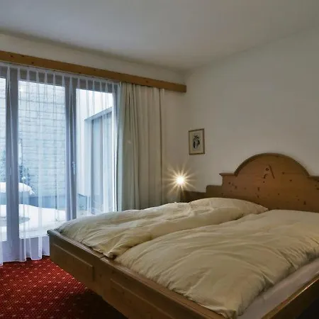 Appartamento Sleeps 6 Wifi *